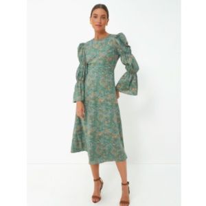 Hyacinth House Puff Sleeve Midi Dress